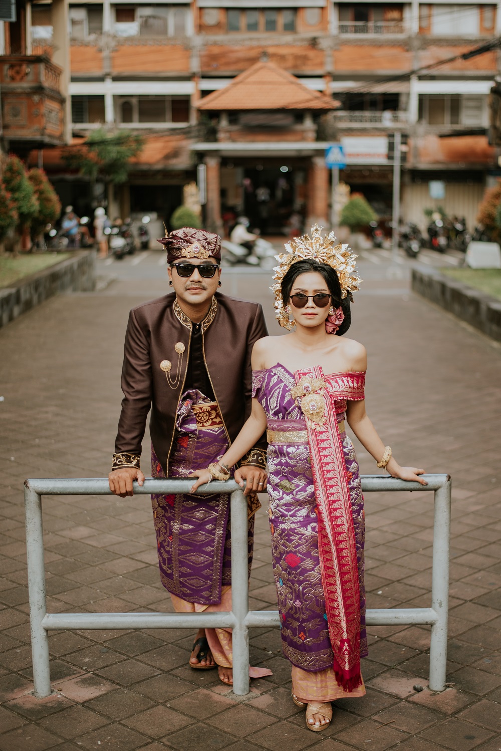 Anto & WIka