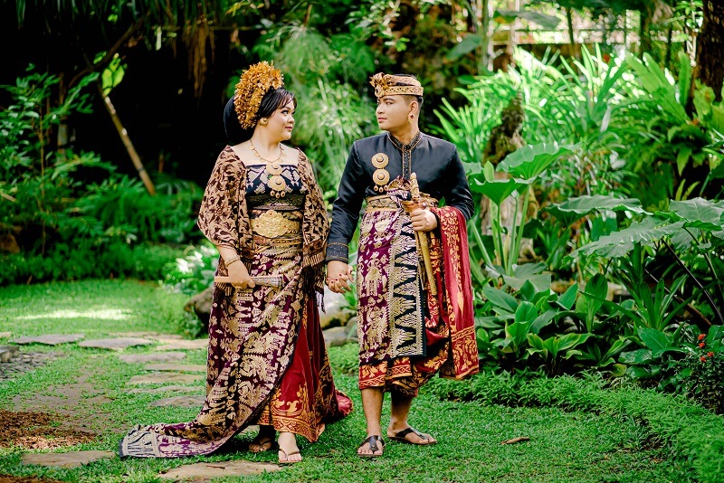 Wiantara & Gayatri