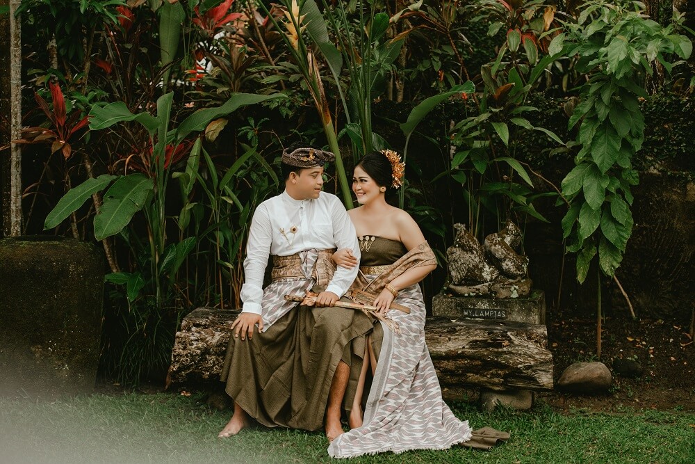 Krisna & Yuli